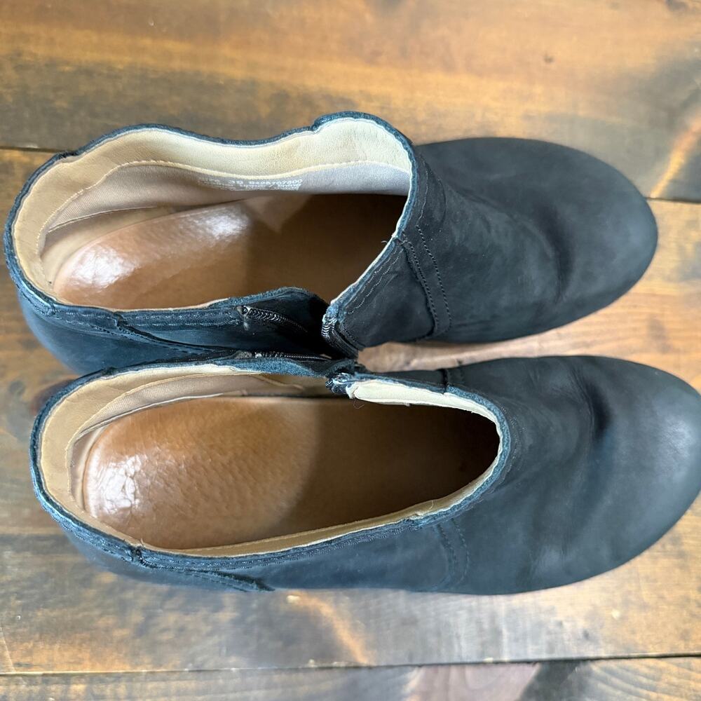 Dansko Women's Barbara Black Burnished Nubuck Ankle Bootie Size 39 US 9 - Picture 10 of 11